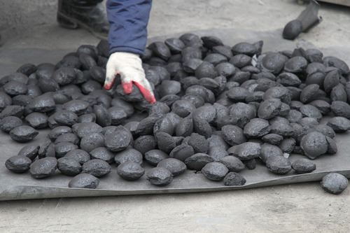 Маргаашнаас хагас коксон шахмал түлшийг борлуулна